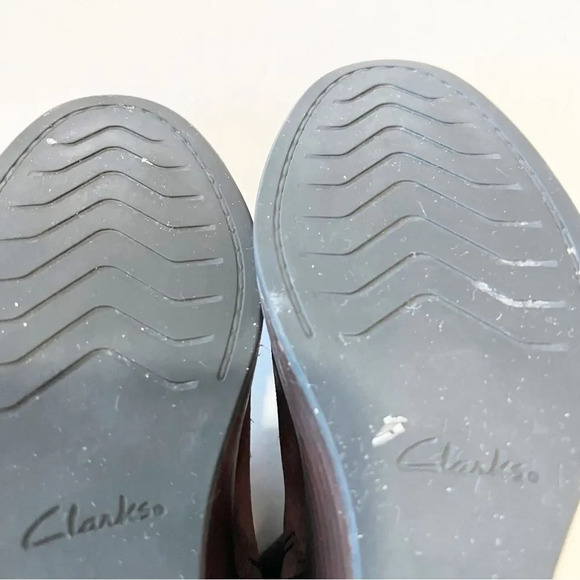 Clarks Clarkdale Brown Suede Wedge Boots Women’s Size 7.5 Fall Vibes Autumn Boot - Picture 11 of 12